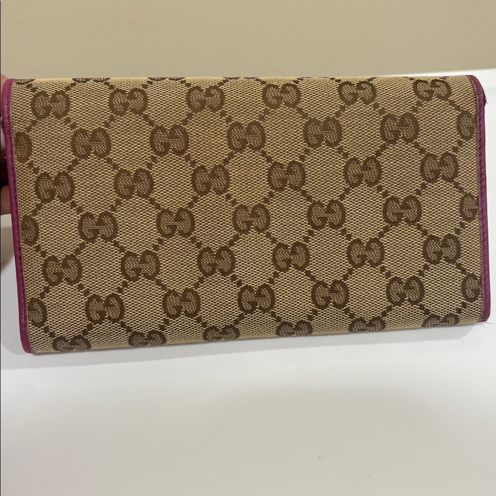 Gucci GG Canvas Wallet purple and tan Trim Heart Charm Continental” - Picture 3 of 13